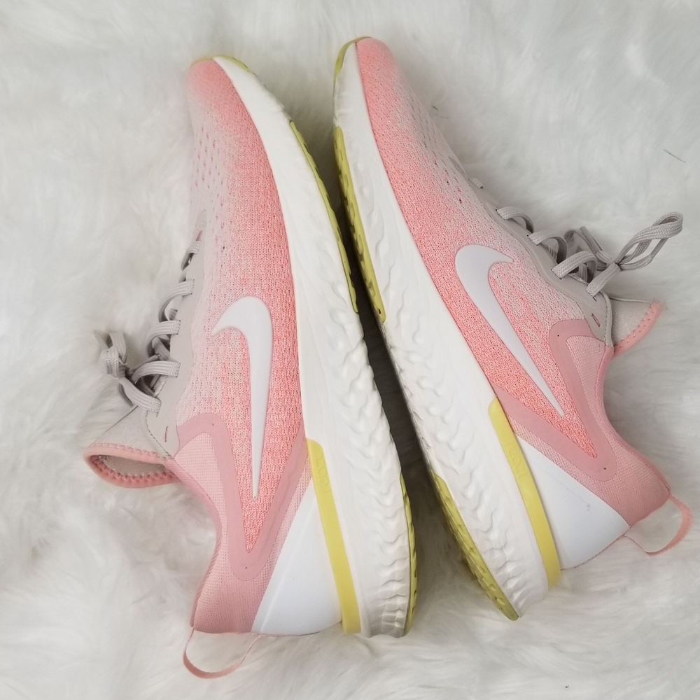 Nike Odyssey React Arctic Pink Women's Running Shoe